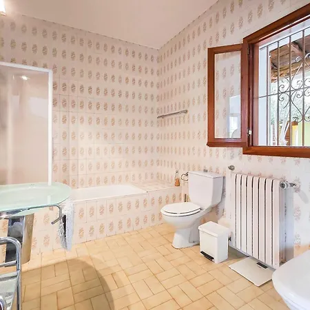 Tamaris Villa Santa Eularia des Riu